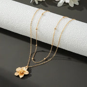 Textured Flower Pendant Necklace