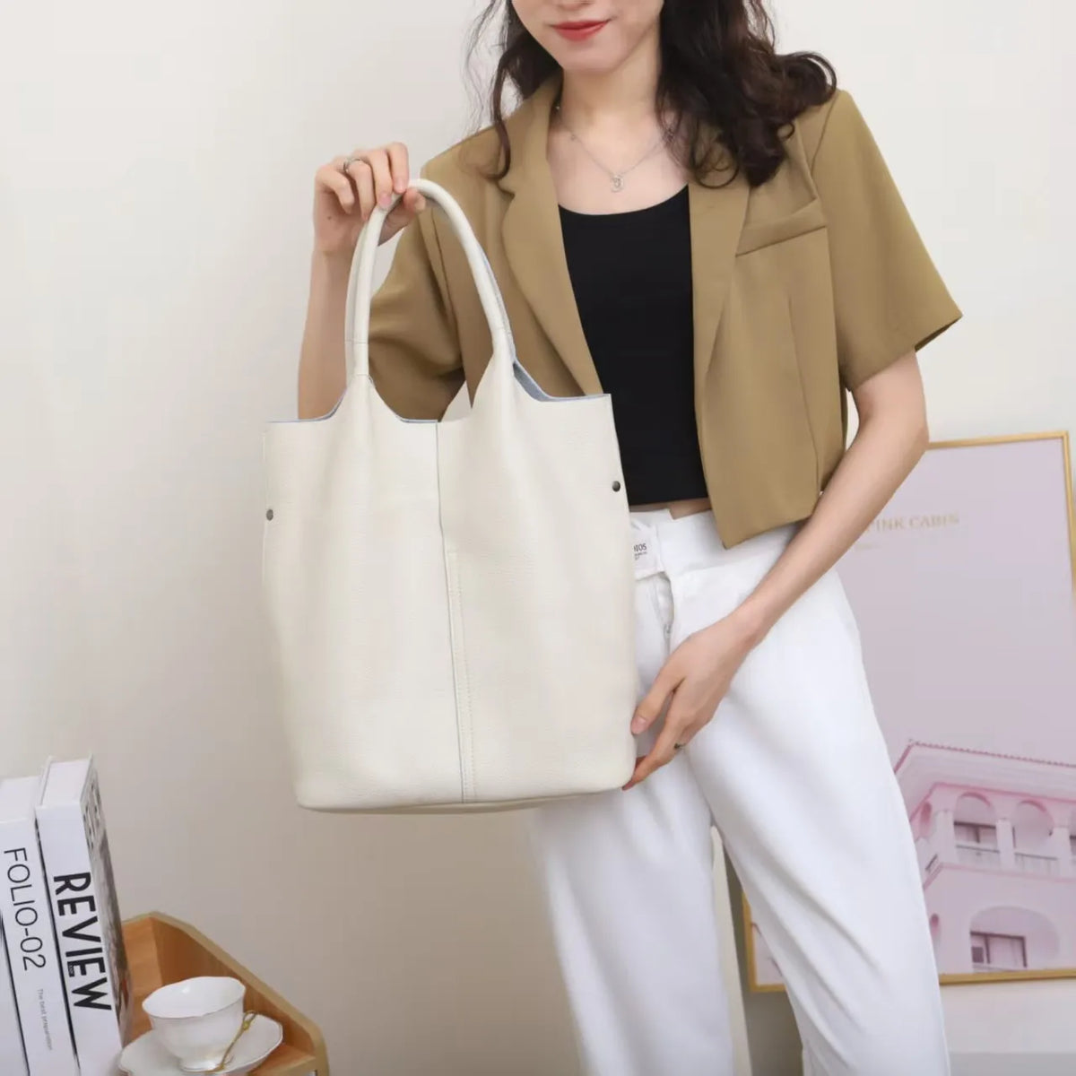 Large Cowhide Leather Tote Bag – detail view 12